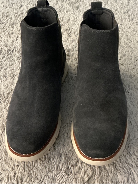 Bruno Marc Other - Bruno Marc Suede Chukka Boots grey size 9. Business casual preppy tennis prep